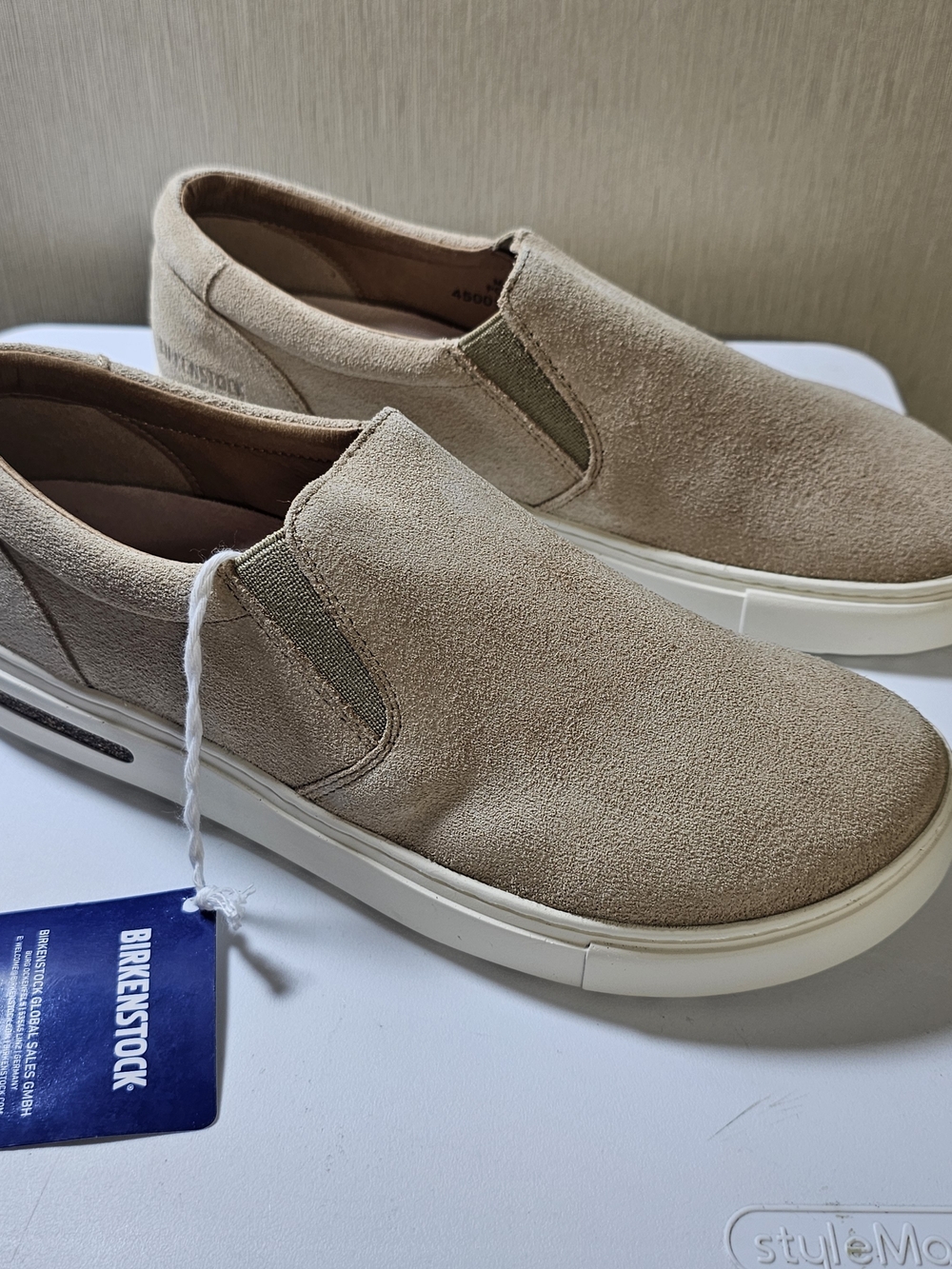 Birkenstock Oswego Suede Slip On Sneakers Womens 39 US 8 Narrow Beige New Box - Picture 3 of 11